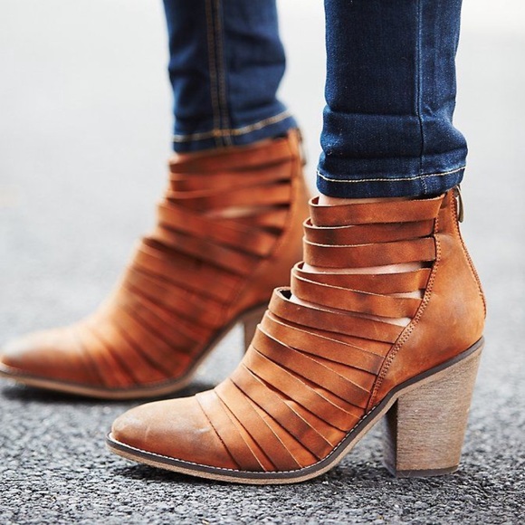 Free People Shoes - ❌SOLD❌Free people hybrid booties
